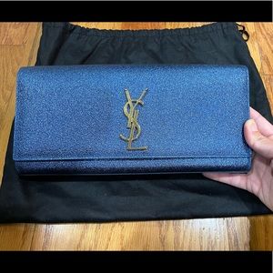 Classic Monogram Clutch Metallic